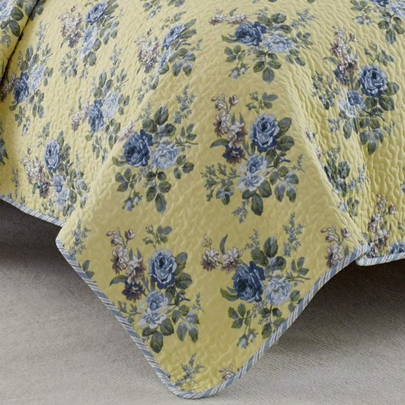 Laura Ashley Bedding Laura Ashley Linley Floral Fullqueen 3 Pc